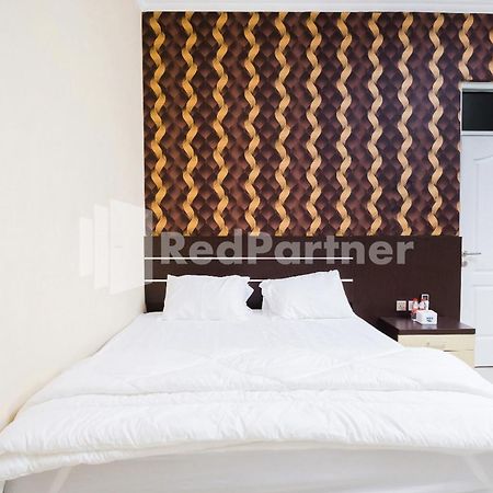 Omah Kalimosodo Mitra Reddoorz Near Stasiun Malang Kota Baru Hotel Exterior photo