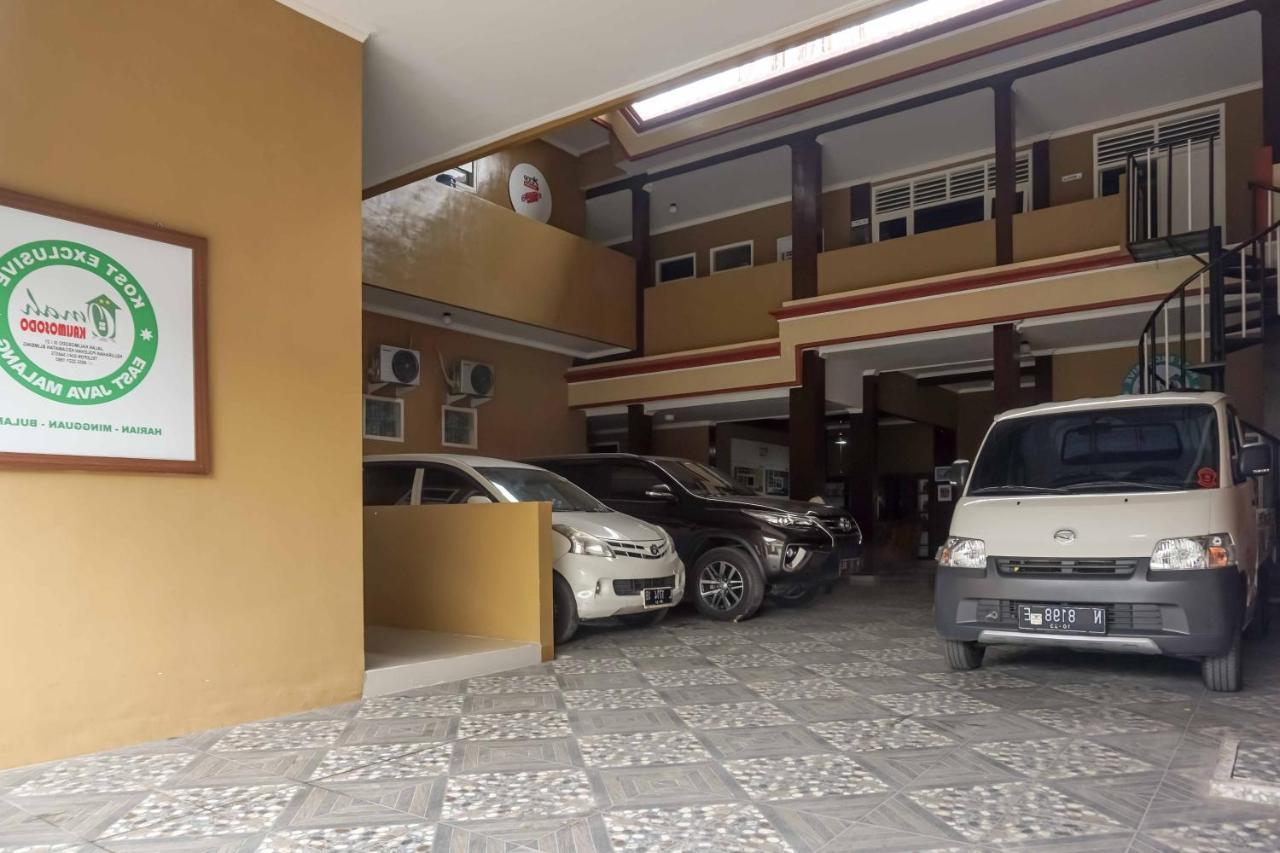 Omah Kalimosodo Mitra Reddoorz Near Stasiun Malang Kota Baru Hotel Exterior photo