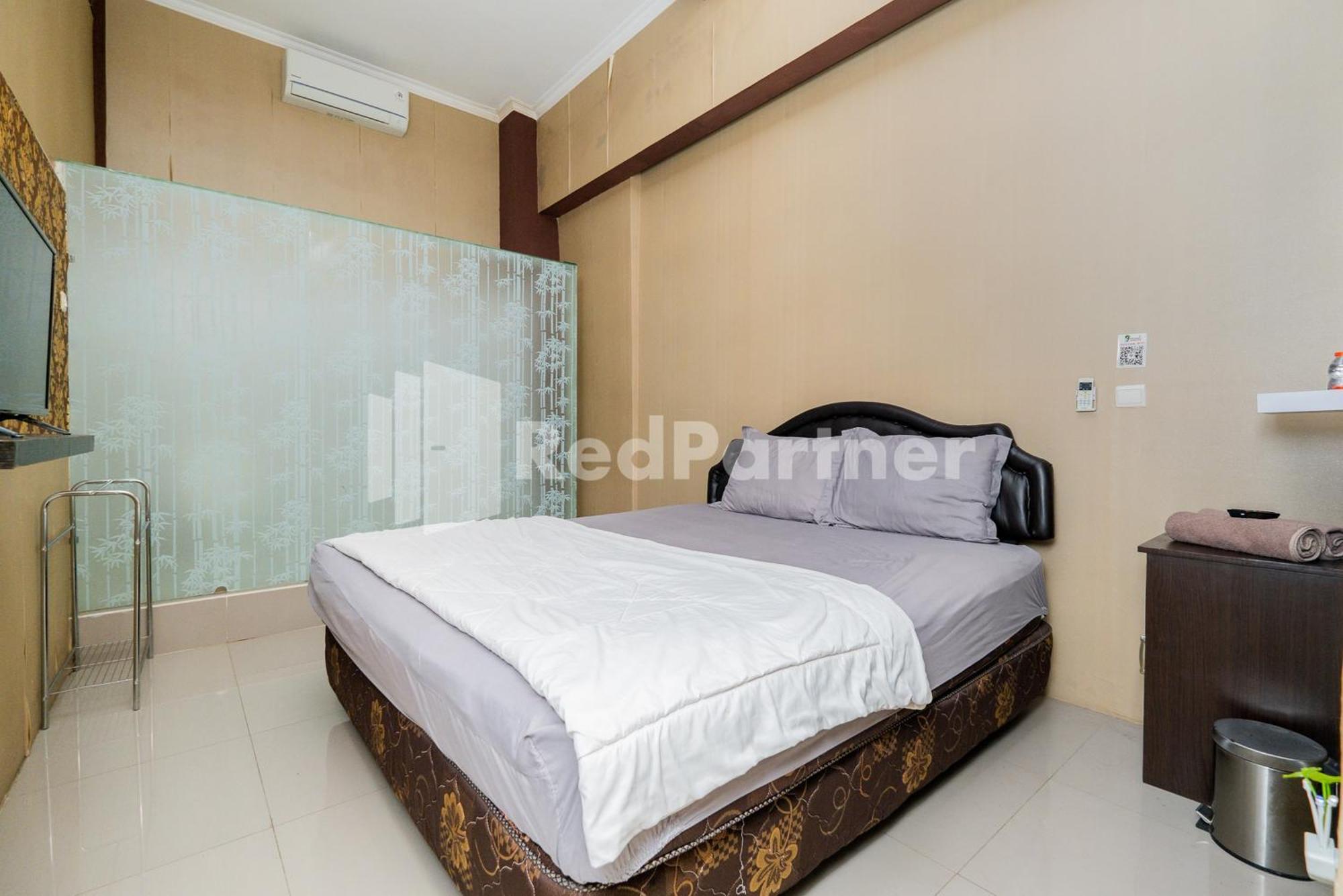 Omah Kalimosodo Mitra Reddoorz Near Stasiun Malang Kota Baru Hotel Exterior photo